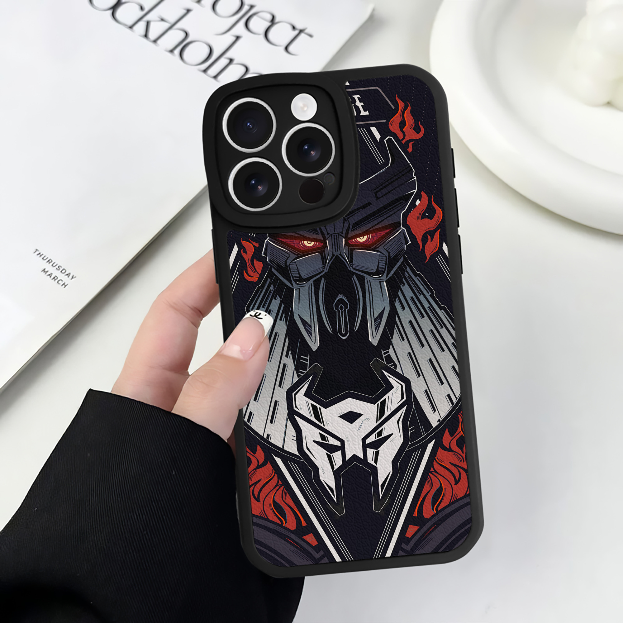 （画像用） Transformers トランスフォーマー 【iPhone 16シリーズ対応】シリコンスマホケース（レザー調） 材質：シリコン